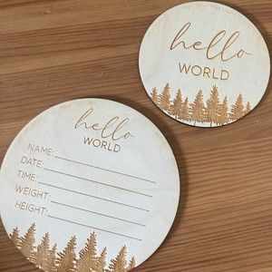 Newborn Photo Props - Hello World